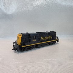 Vtg Mehano Alco RS-11 Santa Fe Diesel Locomotive #6692 Blue & Yellow HO Gauge