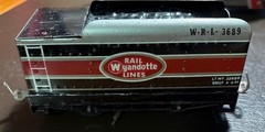 WYANDOTTE Tin Train WRL970 Engine, Coal Tender, Container Car, Grain CarCaboose.