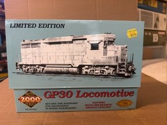Proto 2000 HO Scale GP30 Reading Lines locomotive 21549 #3606 Knuckle Couplers