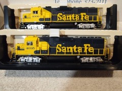 FOX VALLEY MODELS SANTA FE BLUE EMD GP-60 A-A LASH-UP DC ONLY,(NO SOUND/DCC)