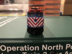 Karo 106-2016 N scale Operation North Pole Metra F40PH bilevel 4-unit set