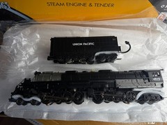 K-LINE K3790-4015 BIG BOY UNION PACIFIC STEAM LOCOMOTIVE + TENDER O GAUGE NEW