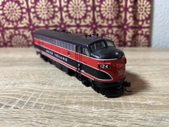 Walthers HO Scale 920-40651 Proto 2000 LE F7A Locomotive, Rock Island #124