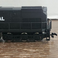 Mehano HO Gauge New York Central C-628 Diesel Locomotive # 911 Tested/Works