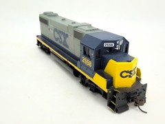HO ATHEARN 7994 GP38-2 CSX # 2558