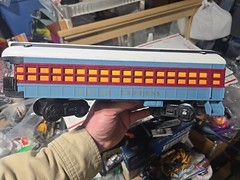 Lionel Disney Polar Express Train Engine Locomotive 1225 & Caboose Model 711795