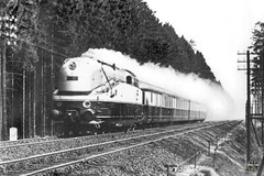 Marklin DIGITAL MFX AC German HENCHEL-WEGMANN STREAMLINED LOCOMOTIVE + SOUND MIB