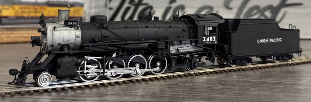 Key Imports HO Brass 2-8-2 Mikado Union Pacific #2482 – Custom Painted & DNR!