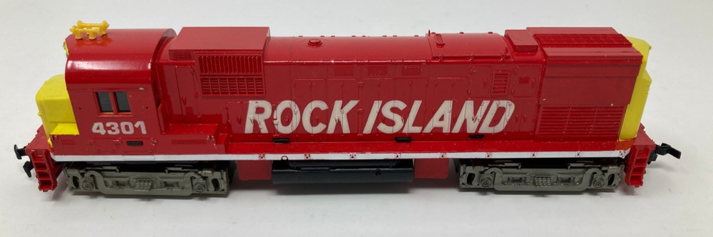 1970s TYCO Rock Island Diesel Engine HO Scale 235-10 4301 Railroad w Box