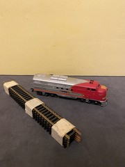 Bachmann Santa Fe EMD FT Diesel Locomotive HO Scale No. 0680 – Vintage UNTESTED