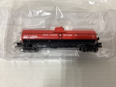 Athearn #3380 HO scale “US&R” single dome tank car Rd. #22669