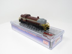 Atlas N 40005033 Canadian Pacific CP #8402 RS-2 Diesel Switcher Locomotive