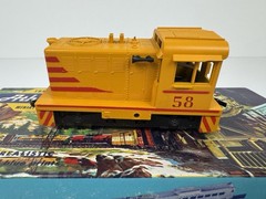 Vintage Athearn HO Scale #58 Switcher Hustler Locomotive w/ Box