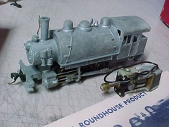 Roundhouse 0-6-0 T Yard Hog HO Scale Saddle Tank Locomotive – diecast