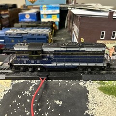 Lot of HO Scale Athearn GP-7 With DCC and Can Motor