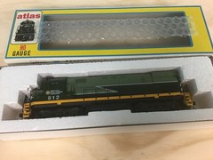 Atlas HO scale Diesel Locomotive British Columbia Railway C425 #8041 Road #812
