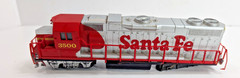 LOT–HO SP #4846 Locomotive, Sante Fe 3500 Locomotive(PARTS), New Tunnel Portal