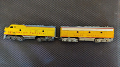 Mantua HO F-7 A&B DUMMY Locomotive Pair UP #537/1468 B