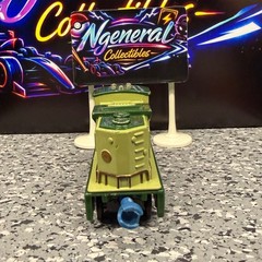 Learning Curve Chuggington Diecast Brewster Green Diesel Train Engine 2730Q01