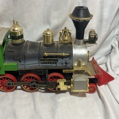 New Bright G Scale Battery Operated Locomotive LOT FOR PARTS Untested Christmas