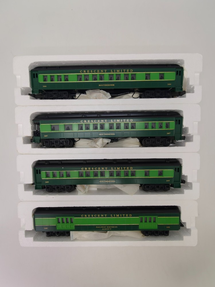 Williams M1017 Crescent Limited 60′ Madison 4-Car O Gauge Set Tested C8 Box