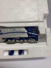 Blue Tiger ADtranz / DE-AC33C Mehano Train Line HO NOS Powered Locomotive