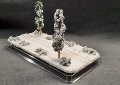 HOn3 SCALE 9″ SINGLE TRACK DISPLAY CASE – WINTER SCENE- FOR ANY HOn3 TRAIN