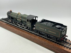 OO Airfix 54124-2 GWR 4-6-0 Castle Class ‘Caerphilly Castle’ – (AS IS)