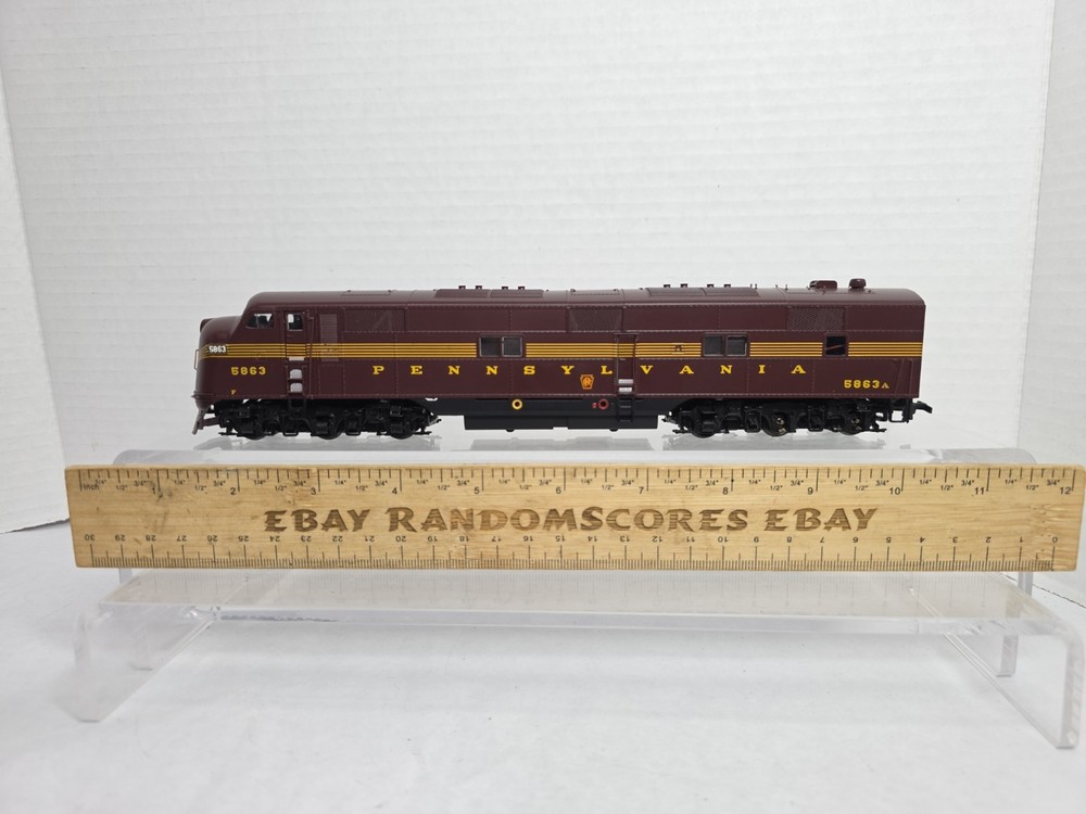 As Is Proto 2000 HO Scale PRR 5863 E7 Diesel Loco Gear Problem
