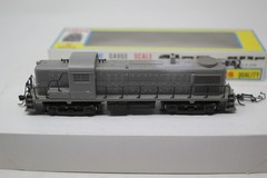 Atlas – Undecorated ALCO RS-3 Locomotive