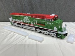 MTH RailKing O Gauge ES44AC Christmas Diesel Loco Digital Sound/Light 30-21238-1