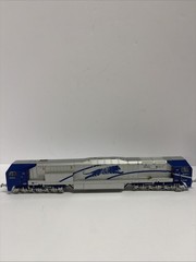 Blue Tiger ADtranz / DE-AC33C Mehano Train Line HO NOS Powered Locomotive