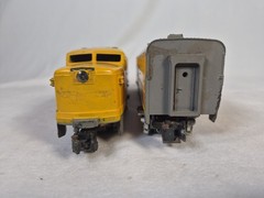 American Flyer S Gauge Union Pacific 21925 A-B Diesel Locomotive Set Yellow Gray