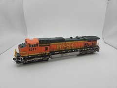 Scaletrains BNSF Railway C44-9W Heritage II Custom Weathered #4313 SXT31316