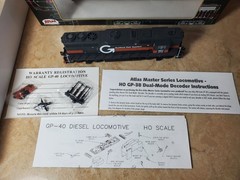 Atlas Master GP40 High Hood MEC #370 Guilford Pan Am DCC C-9 Unrun Wrong Box