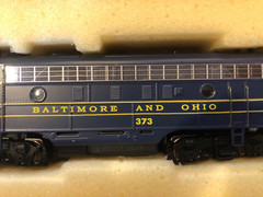 MRC CB129 B&O Diesel Locomotive Platinum Series