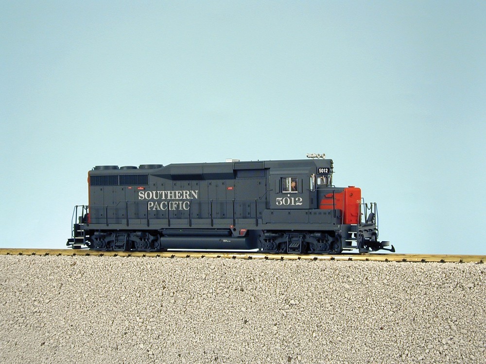 USA Trains 22453 SOUTHERN PACIFIC GP30 GRAY/RED#5015