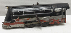 VINTAGE HAFNER O-GAUGE 2000 WIND-UP LOCOMOTIVE. WORKING FINE WITH BELL RINGING.