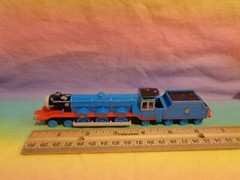 ERTL Vintage 1989 Thomas & Friends Gordon the Tank Engine #4 Train