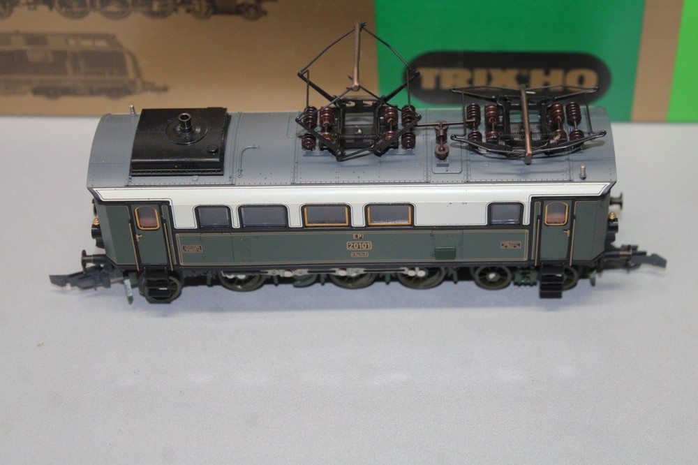 Trix 22420 Steam Locomotive EP 3/6 H0 Analog DC, Royal Bavarian, Pre-Assembled
