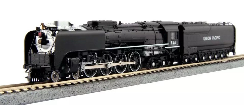 Kato N Scale FEF-3 Steam Locomotive Union Pacific #844