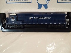 ATLAS 10004210 H.O. G.E. 8-40C PAN-AM No.7534 BLUE W/WHITE LTG. / DCC SOUND