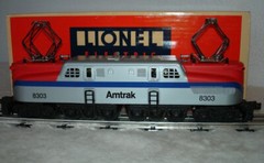 LIONEL 18303 DIECAST AMTRAK GG-1 DIESEL LOCO- 4-6-6-4-TWO PULLMOR MOTORS- NEW