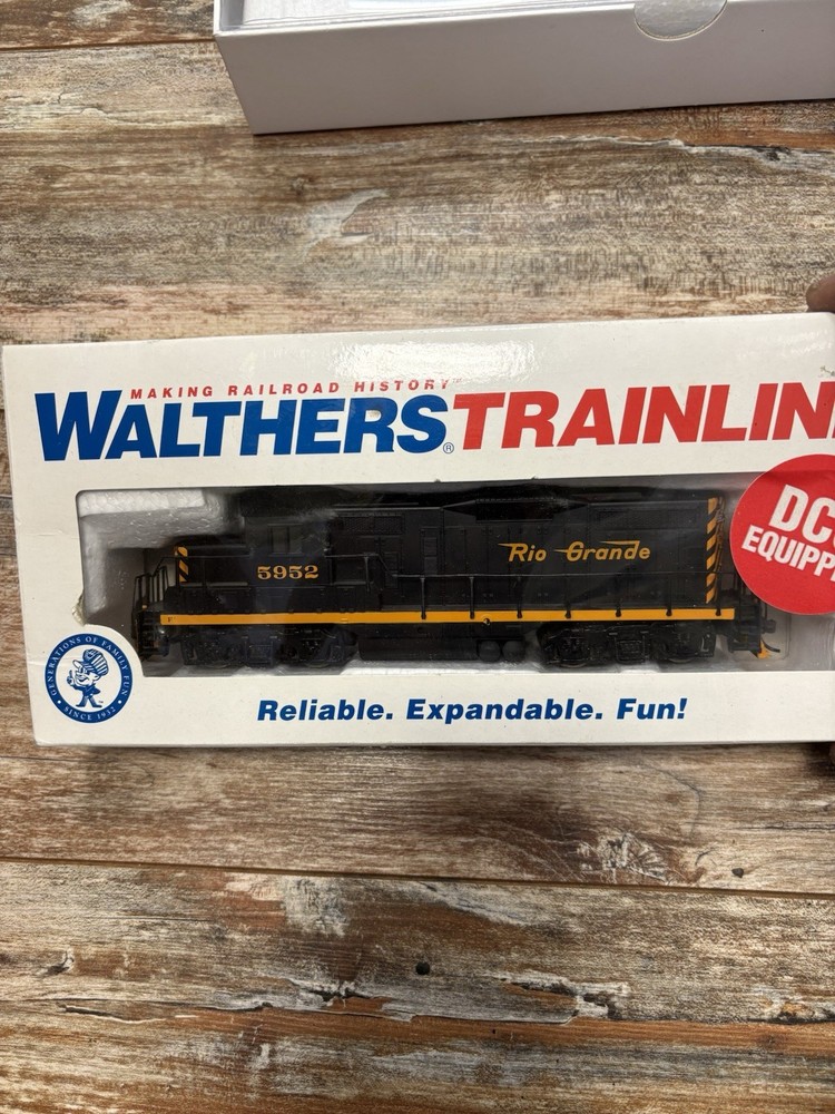 H0 Walthers 931-5103 BR 5952 Rio Grande US Diesellok DC digital OVP N12 New