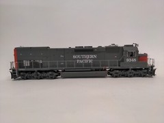 Athearn RTR HO, SD45T-2 Tunnel Motor, Southern Pacific SP 9348, DCC Ready