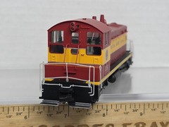Proto 2000 HO Scale 21133 Florida East Coast FEC 235 SW-9 Diesel Switcher LNIB