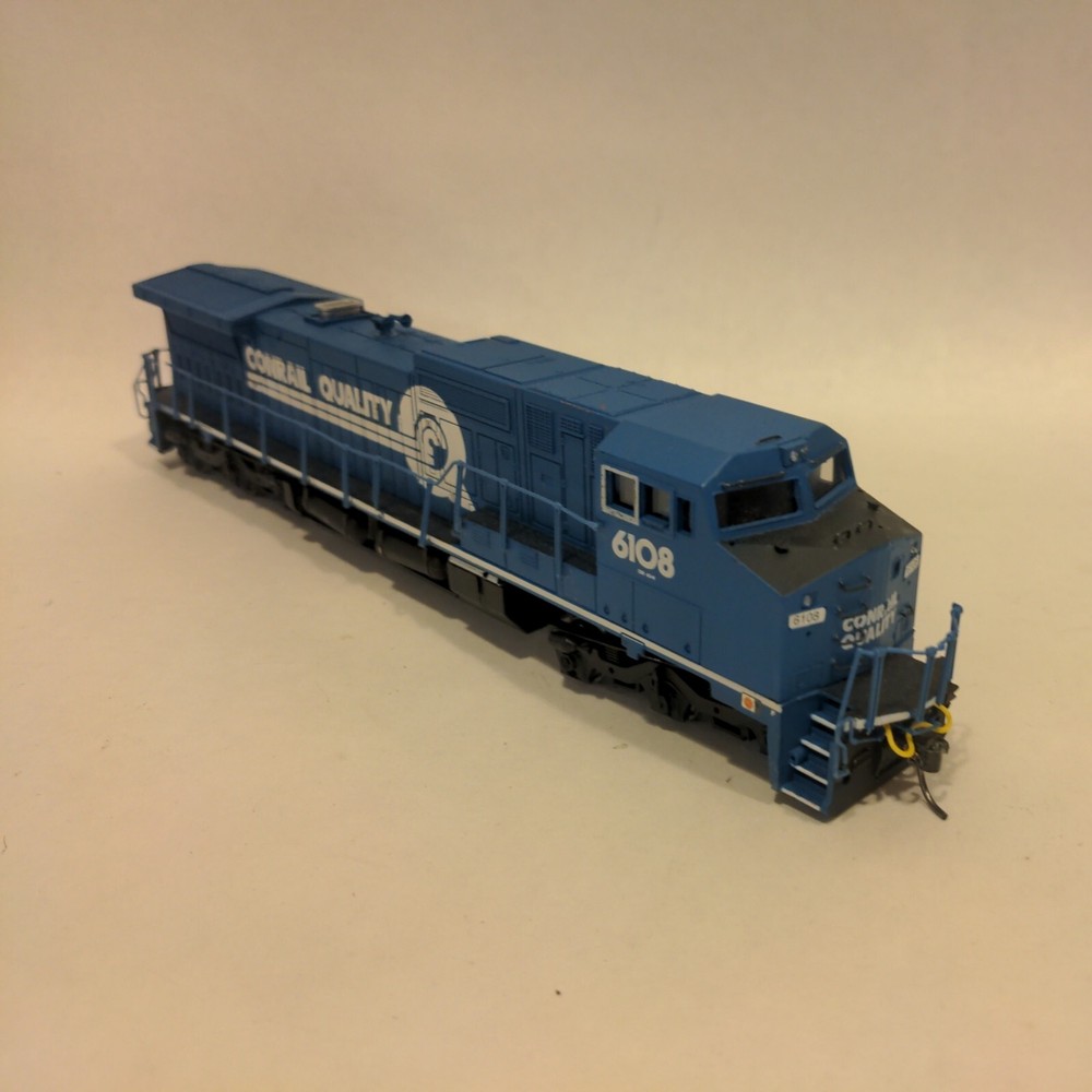 Bachmann Spectrum HO Conrail GE Dash 8-40CW C40-8W CR 6108