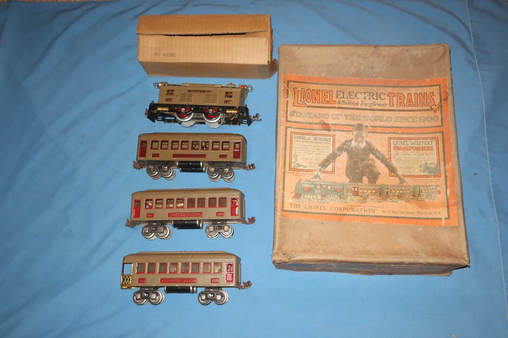 Lionel Prewar O Gauge #98 Set with #253 Electric Locomotive & #310/310/312