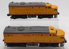 Lionel 2023 Vintage O Union Pacific Alco AA Diesel Locomotive Set/Box