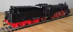 Liliput 40 01 HO gauge DR BR 18.3 steam locomotive in black livery
